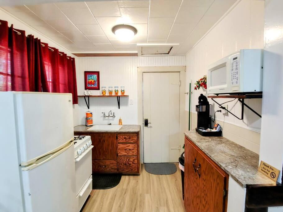 #09 - Large Lakeview One Bedroom- Pet Friendly Hot Springs Eksteriør bilde